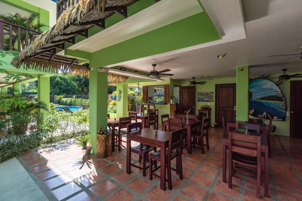 Mavi Surf Hotel Dominical Buitenkant foto