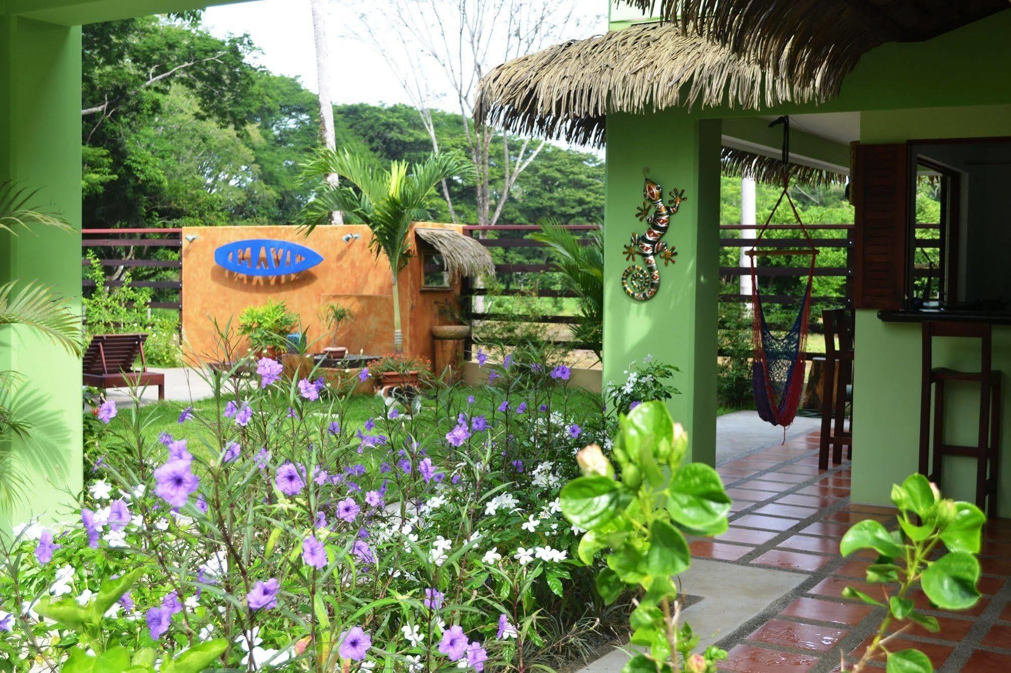 Mavi Surf Hotel Dominical Buitenkant foto